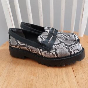 Circus snake loafers